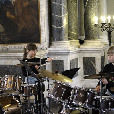 Bild vergr&ouml;&szlig;ern: 2026 PM 089 Schlagzeugerinnen