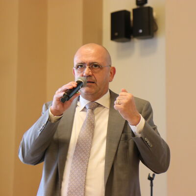 Bild vergr&ouml;&szlig;ern: Geschäftsführer Dr. med. Thomas Krönert