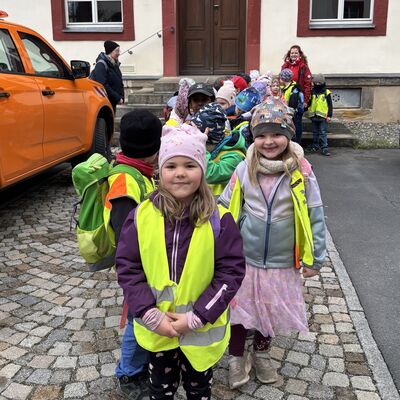 Besuch der Sonnenland-Kinder