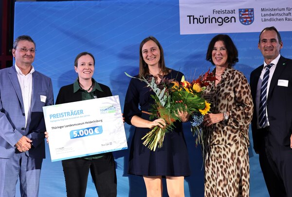 Übergabe des Tourismuspreises für das Projekt HEIdigital des Thüringer Ladesmuseums Heidecksburg.