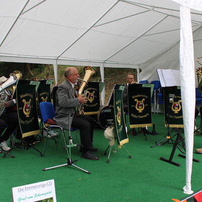 Bild vergr&ouml;&szlig;ern: Der Musikverein Oelze unterhält am Bahnhof Katzhütte