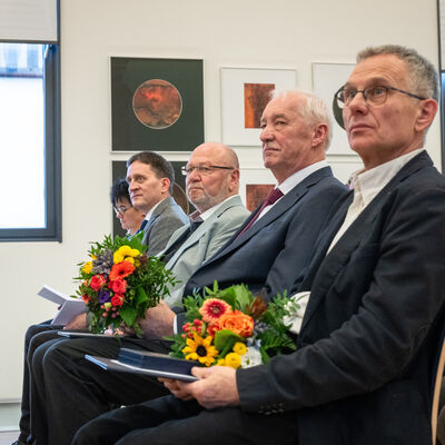 Bild vergr&ouml;&szlig;ern: 12.12.2025, Überreichung BVO durch MP Mario Voigt, Augustinerkloster Erfurt,