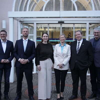 Bild vergr&ouml;&szlig;ern: Maik Kowalleck, Christian Ebel, Katharina Schenk, Anja Schönheit, Dr. Steffen Kania, Marko Wolfram