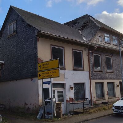 Das Haus Bahnhofstraße 2 in Katzhütte