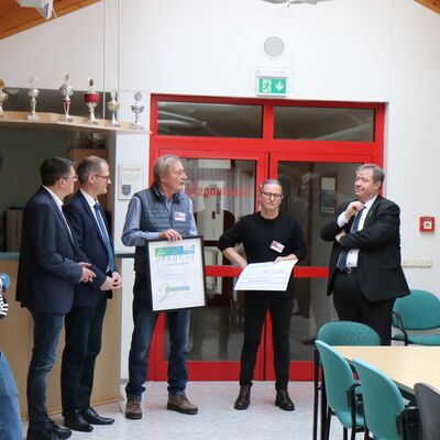 Übergabe Mittel an Kleine Bühne e.V.