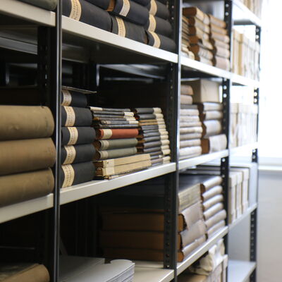 Bild vergr&ouml;&szlig;ern: Zeitungsbestände im Kreisarchiv